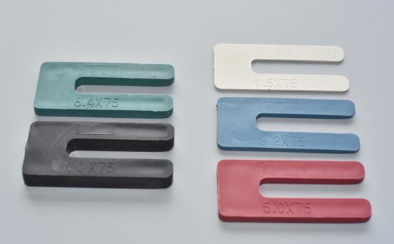 75mm X 1.5mm Packers PP Multicolor Plastic Frame Packers U Type