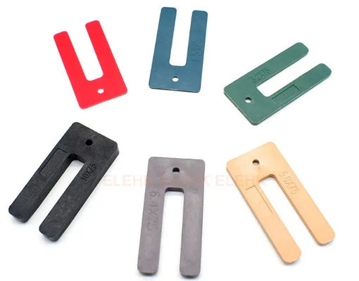 Industrial Plastic Frame Packers Red PP U Shaped Window Shims